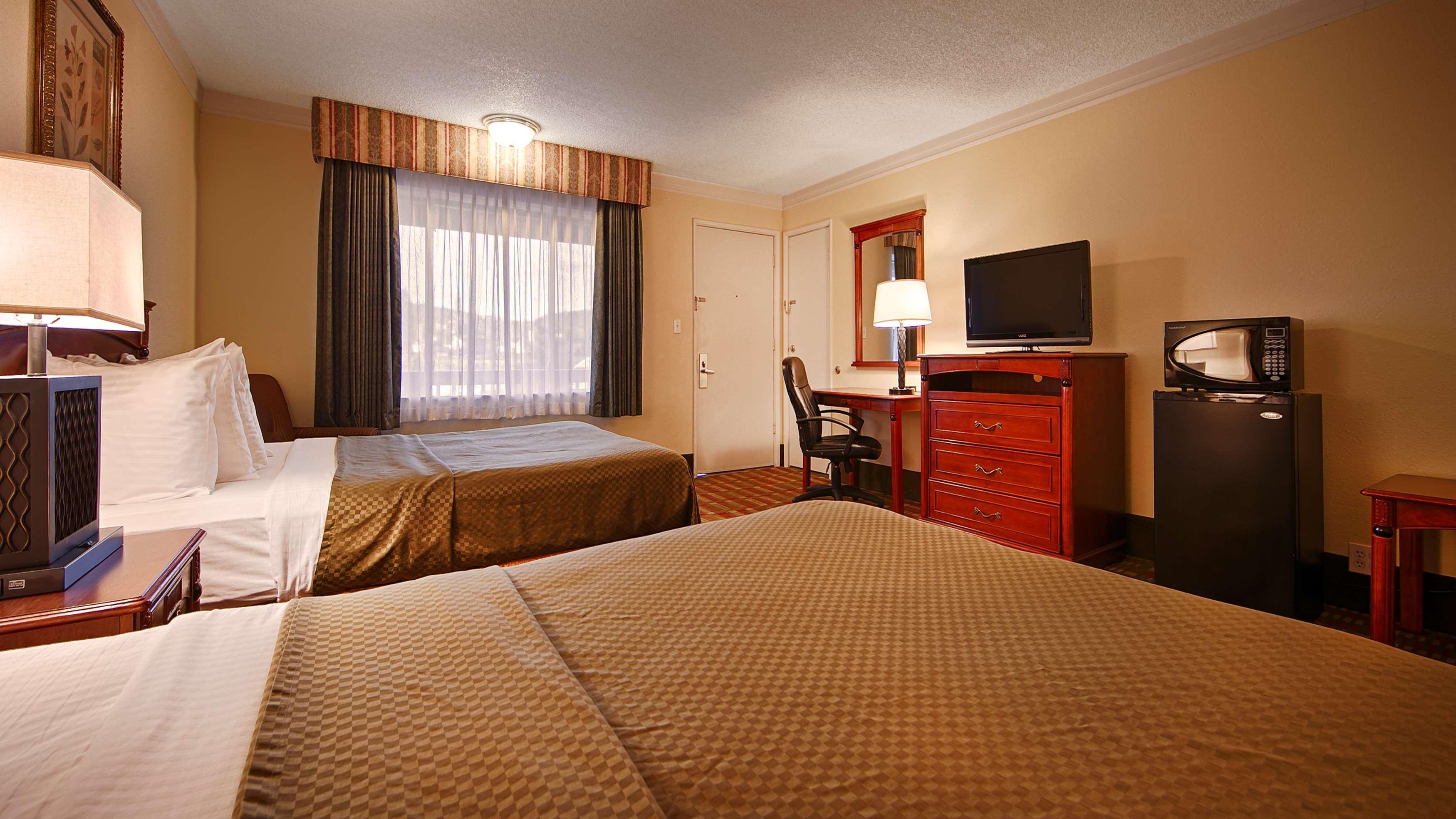 Best Western Garden Villa Inn Roseburg Εξωτερικό φωτογραφία