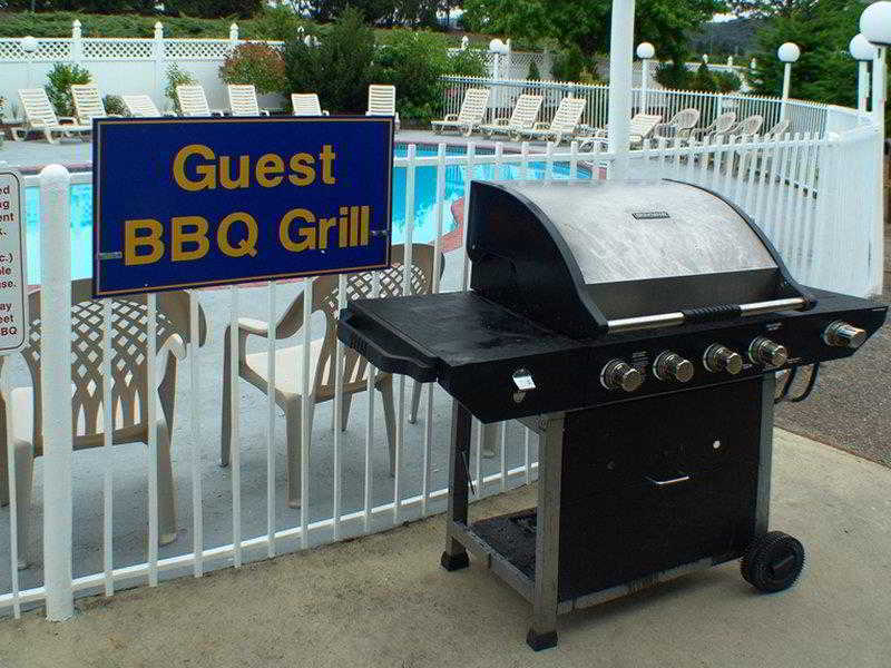 Best Western Garden Villa Inn Roseburg Εξωτερικό φωτογραφία