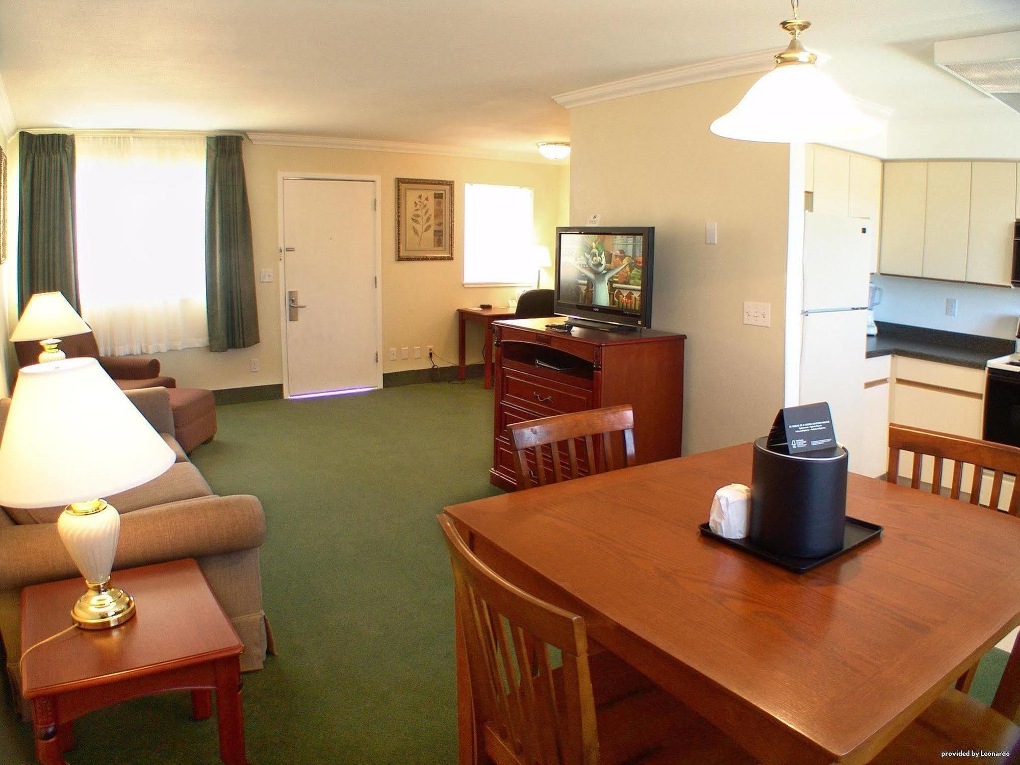 Best Western Garden Villa Inn Roseburg Εξωτερικό φωτογραφία