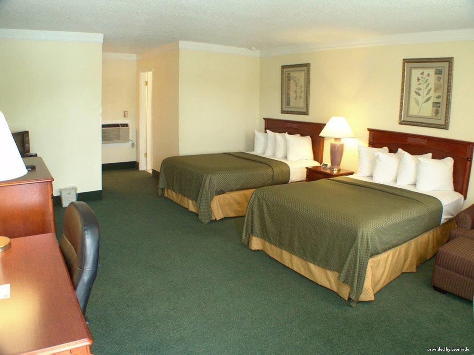 Best Western Garden Villa Inn Roseburg Εξωτερικό φωτογραφία