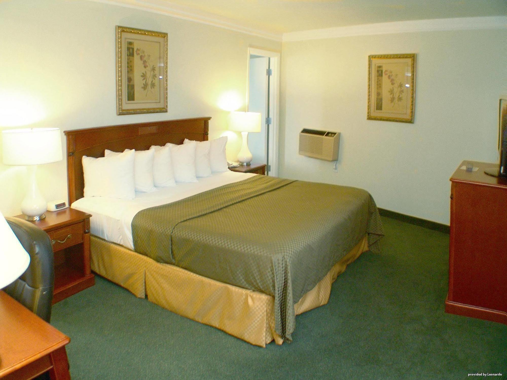 Best Western Garden Villa Inn Roseburg Εξωτερικό φωτογραφία